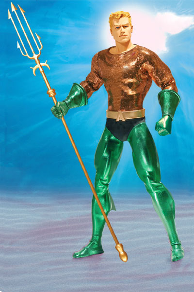 DC Direct Deluxe Collector Action Figures: Aquaman 13 inch
