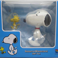 Peanuts 6 Inch Statue Figure - Snoopy & Woodstock