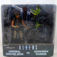 Aliens 7 Inch Action Figure 2-Pack Series - Helmeted Hicks vs Battle Damaged Warrior