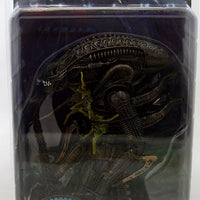 Aliens 7 Inch Action Figure Series 12 - Xenomorph Warrior Brown