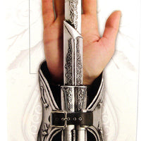 Assassin's Creed Brotherhood Life-Size Accessory Role-Play - Ezio Auditore Gauntlet