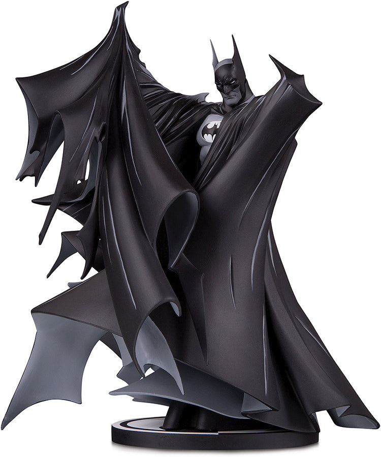 Batman Black & White 9 Inch Statue Figure Deluxe Series - Batman