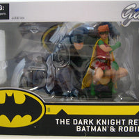 DC Gallery 9 Inch Statue Figure Dark Knight Returns - Batman & Carrie