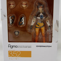 Overwatch 6 Inch Action Figure Figma Series - Tracer (Shelf Wear Packaging)