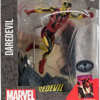 Marvel Collectible 7 Inch Statue Figure 1/10 Scale Posed Scene - Yellow Suit Daredevil Platinum
