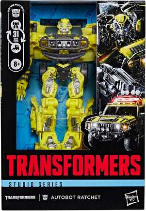 Transformers Studio Series 7 Inch Action Figure Voyager Class (2026 Wave 7) - Ratchet