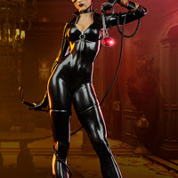 DC Collectible 21 Inch Statue Figure Premium Format - Catwoman Sideshow 300787