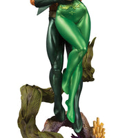 DC Designer Series 16 Inch Statue Figure - Aquaman & Mera by Pat Gleason