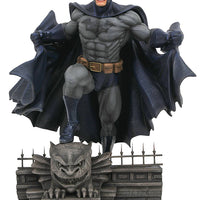 DC Gallery 9 Inch PVC Statue Batman Comic Series - Batman