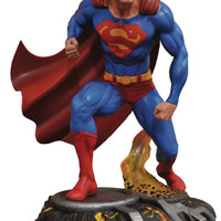 DC Gallery 9 Inch PVC Statue Comic Series - Superman (Shelf Wear Packaging)