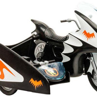 DC Retro Batman 1966 6 Inch Scale Vehicle Figure - Batcycle with Side Car