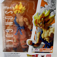 Dragonball Z 5 Inch Action Figure S.H. Figuarts - Super Saiyan Son Goku Warrior Awakening Version