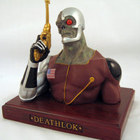 Earth X Limited Edition Resin Bust: Alex Ross Deadlock (Sub-Standard Packaging) Opened