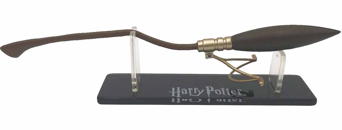 Harry Potter Nimbus 2000 レプリカ Harry Potter 7 Inch Prop Replica - Nimbus 2000| Cmdstore.ca