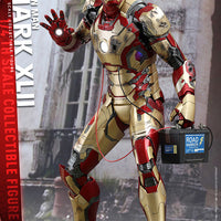 Iron Man 3 20 Inch Action Figure 1/4 Scale Series - Iron Man Mark XLII Hot Toys 902766 (Shelf Wear Packaging)