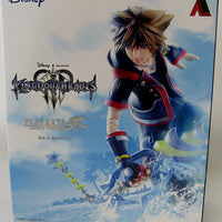 Kingdom Hearts III 10 Inch Action Figure Play Arts Kai - Sora