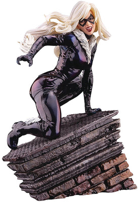 Marvel Comics Presents 8 Inch Statue Figure ArtFX Premier - Black Cat