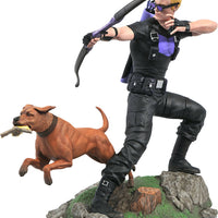 Marvel Gallery Avengers 9 Inch Statue Figure - Hawkeye