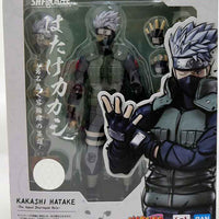 Naruto Shippuden 6 Inch Action Figure S.H. Figuarts - Kakashi Sharingan Hero