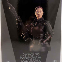 Star Wars Collectible The Mandalorian 7 Inch Bust Statue - Fennec Shand