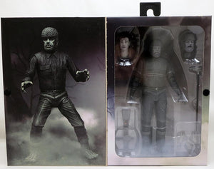 Universal monsters 7 Inch Action Figure Ultimate - Wolf Man Black & White